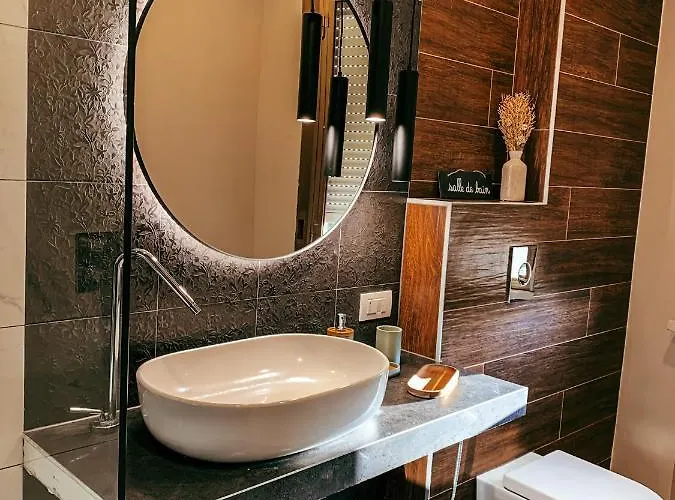 לינה וארוחת בוקר Salus Civico 23 3*