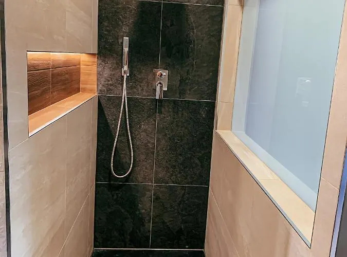 Salus Civico 23 לינה וארוחת בוקר רג'ו אמיליה